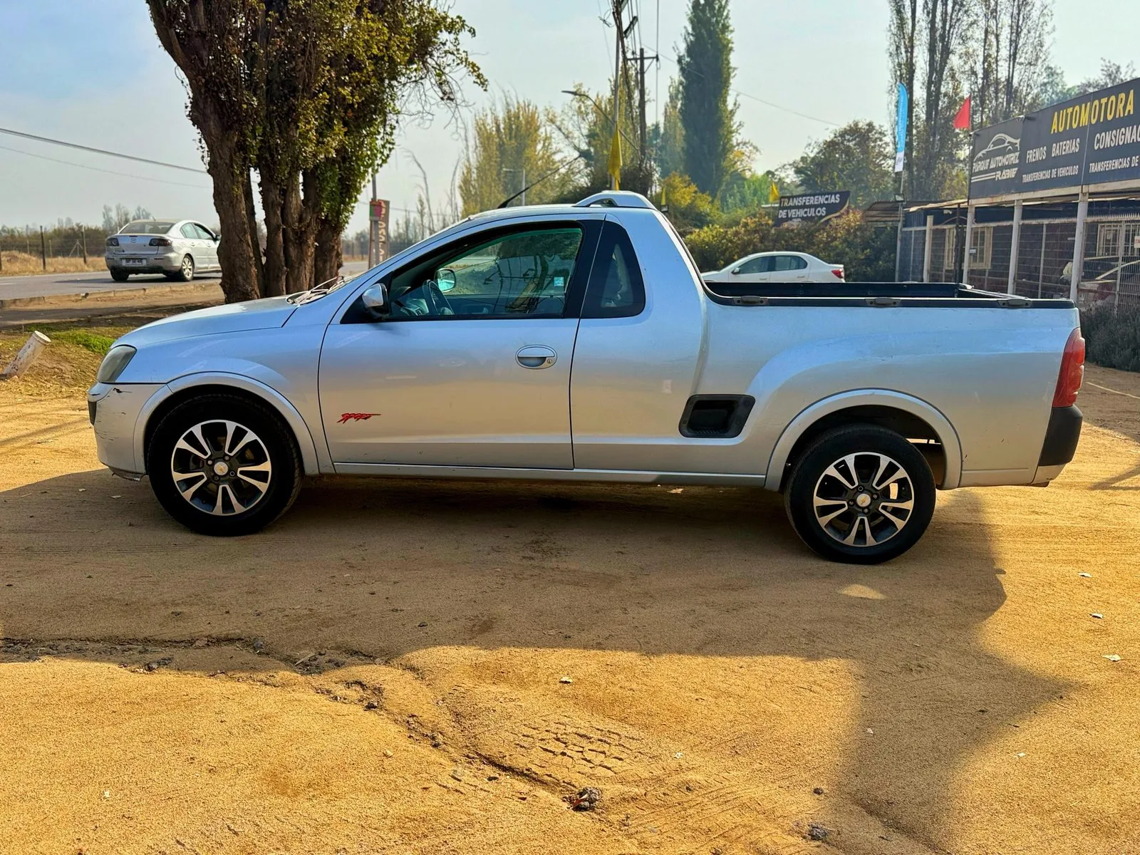 Chevrolet Montana foto 5