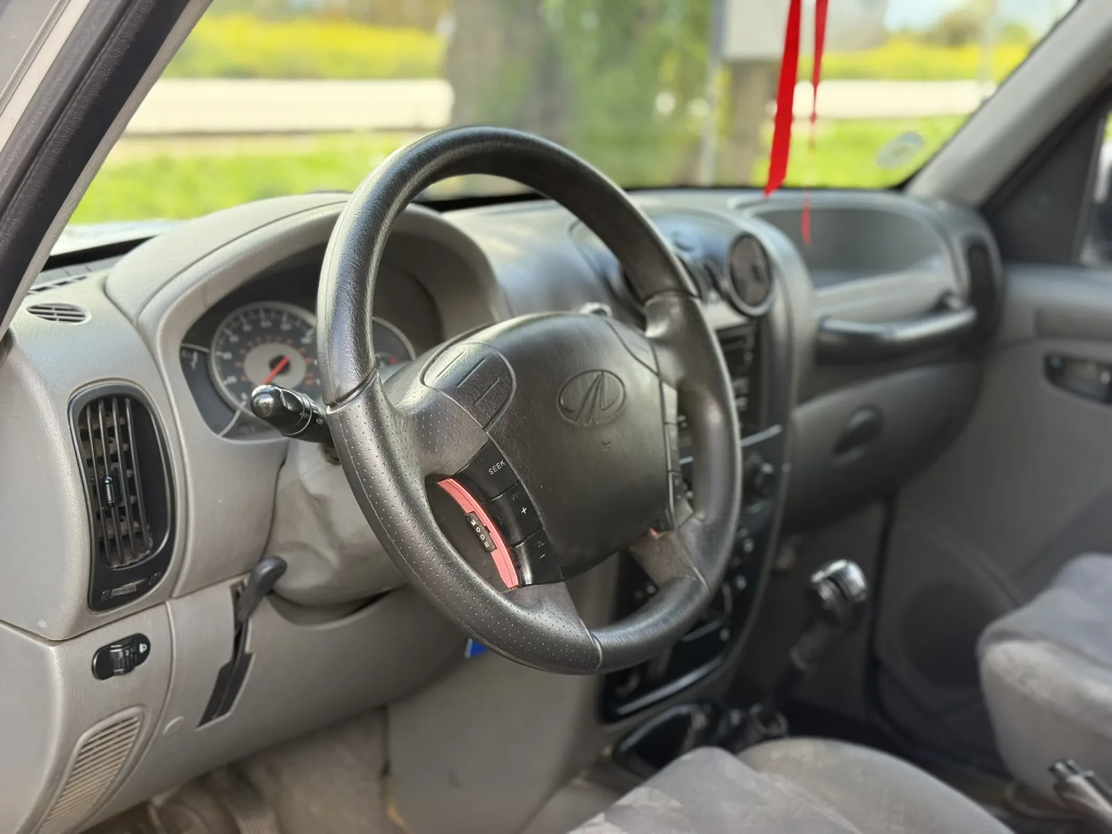 mahindra scorpio foto 6