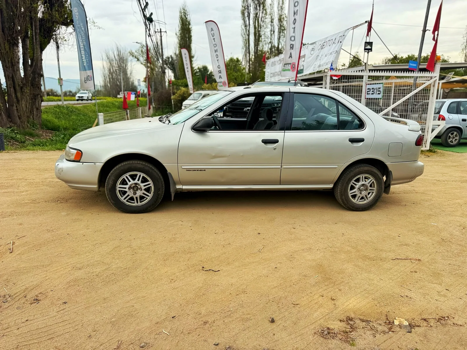 nissan sentra ll foto 7