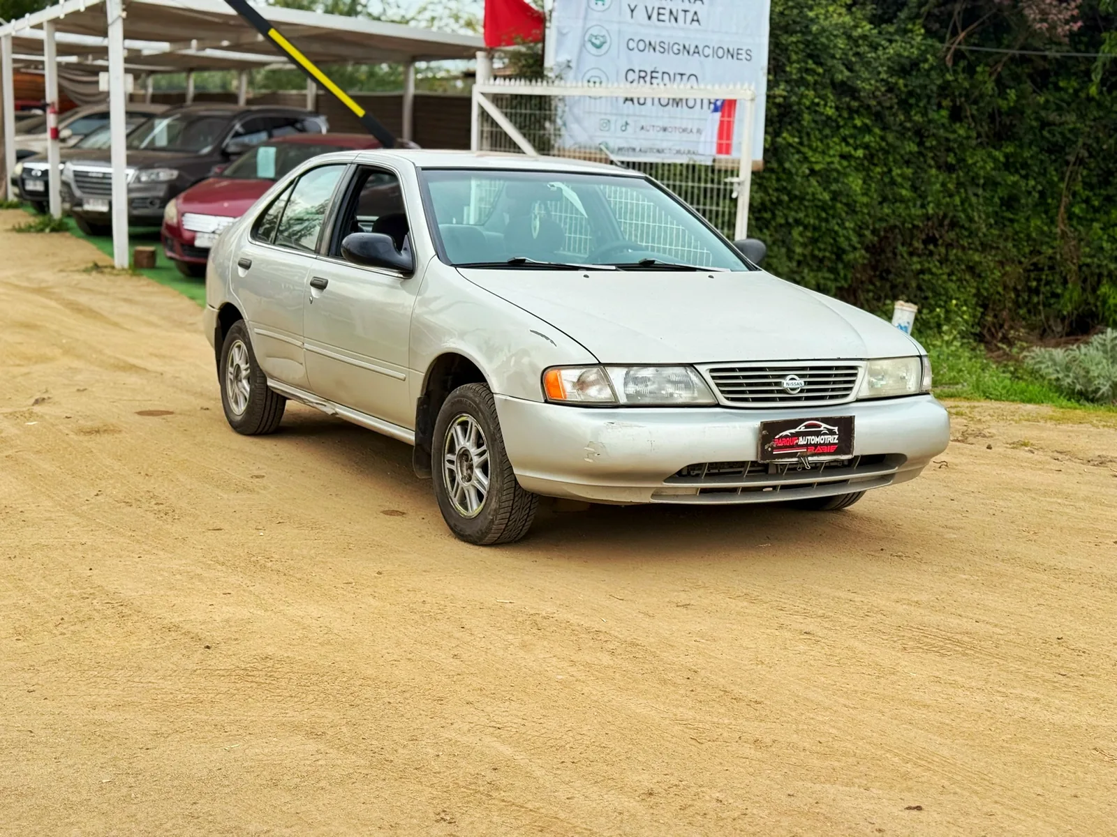 nissan sentra ll foto 3