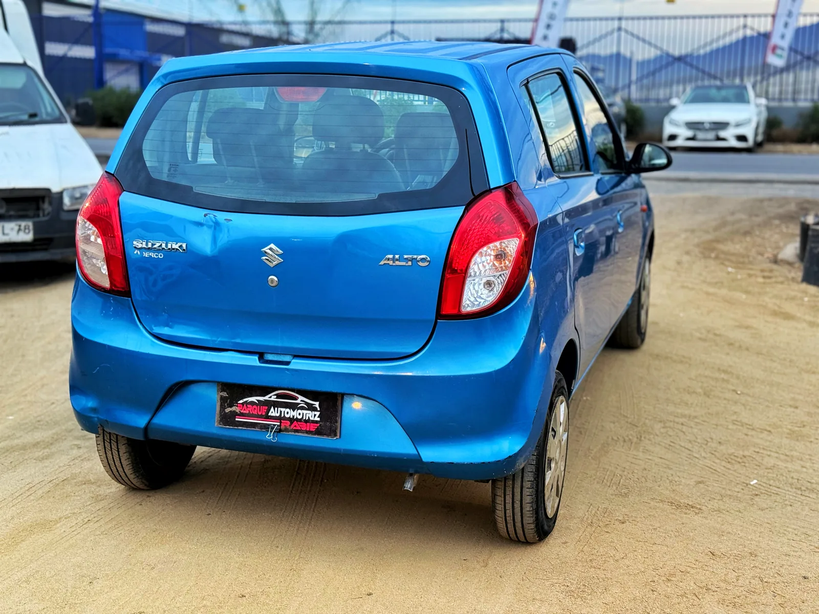 suzuki alto foto 5