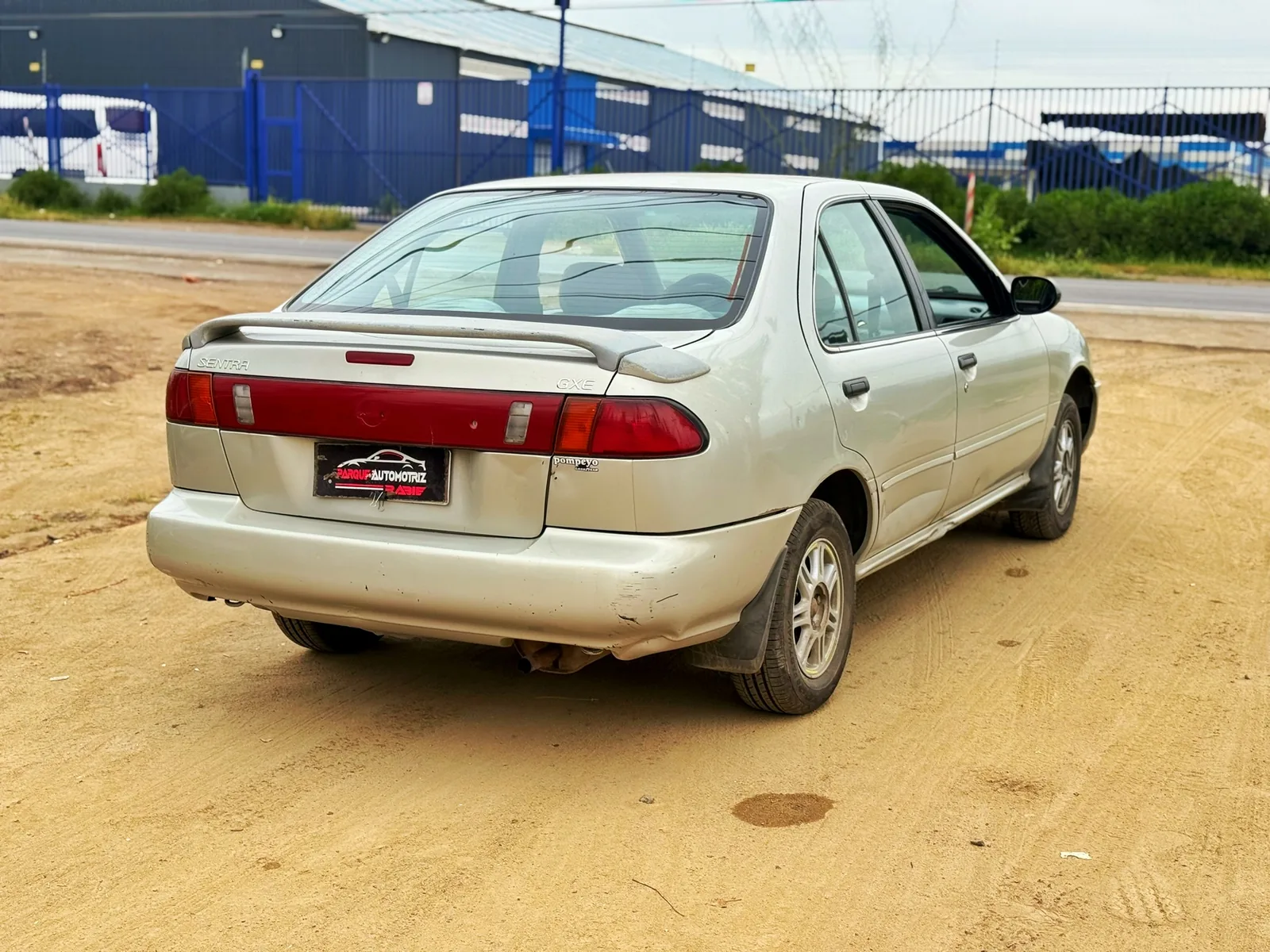 nissan sentra ll foto 5