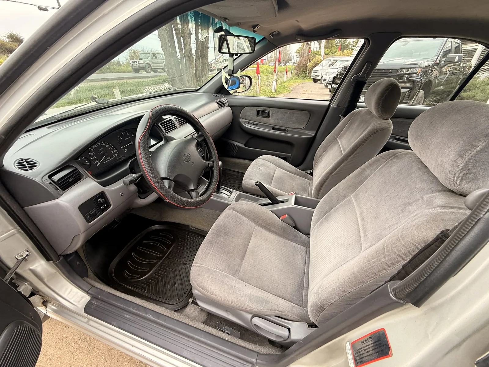 nissan sentra ll foto 10