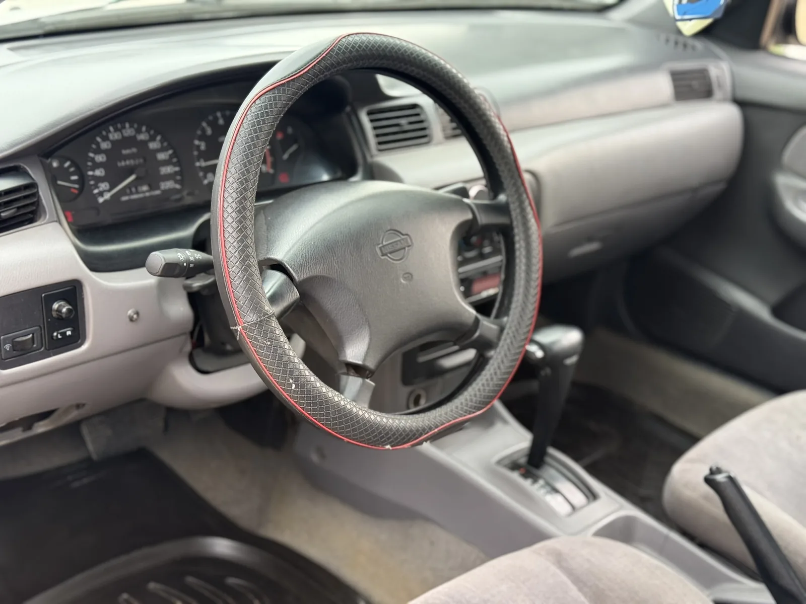 nissan sentra ll foto 12