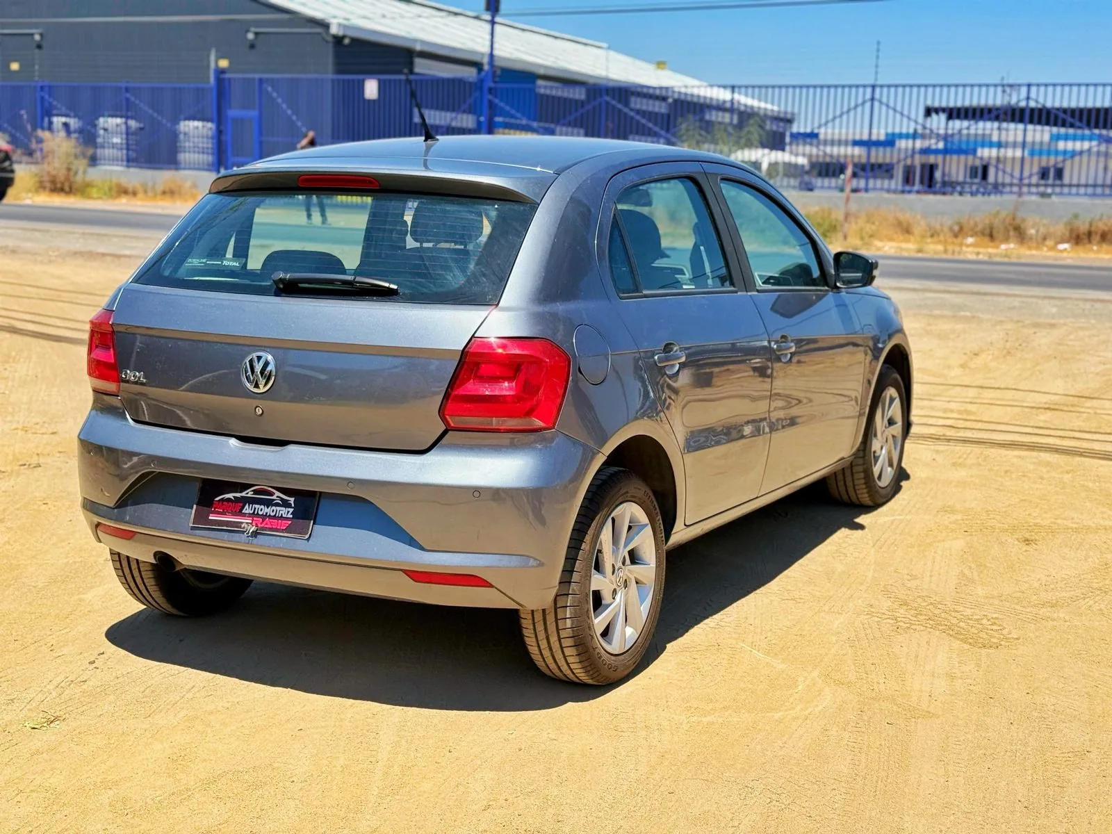 Volkswagen Gol Highline foto 4
