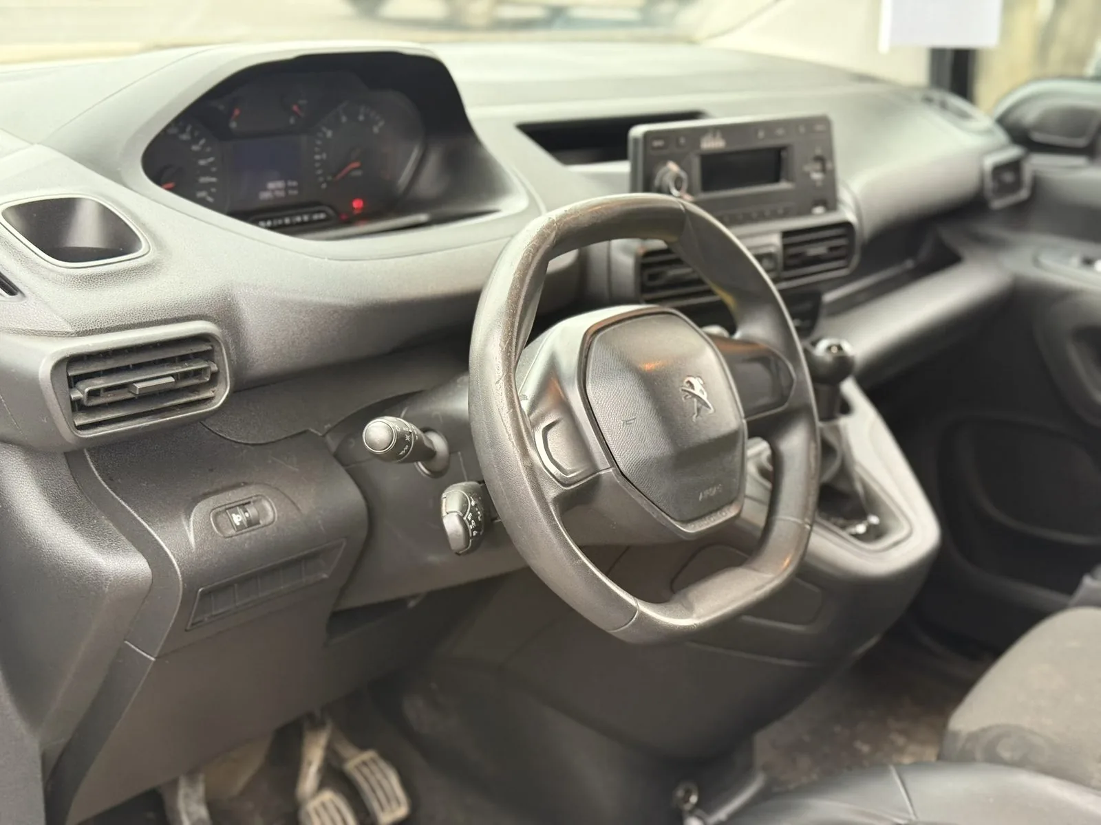 Peugeot Partner L1 foto 6