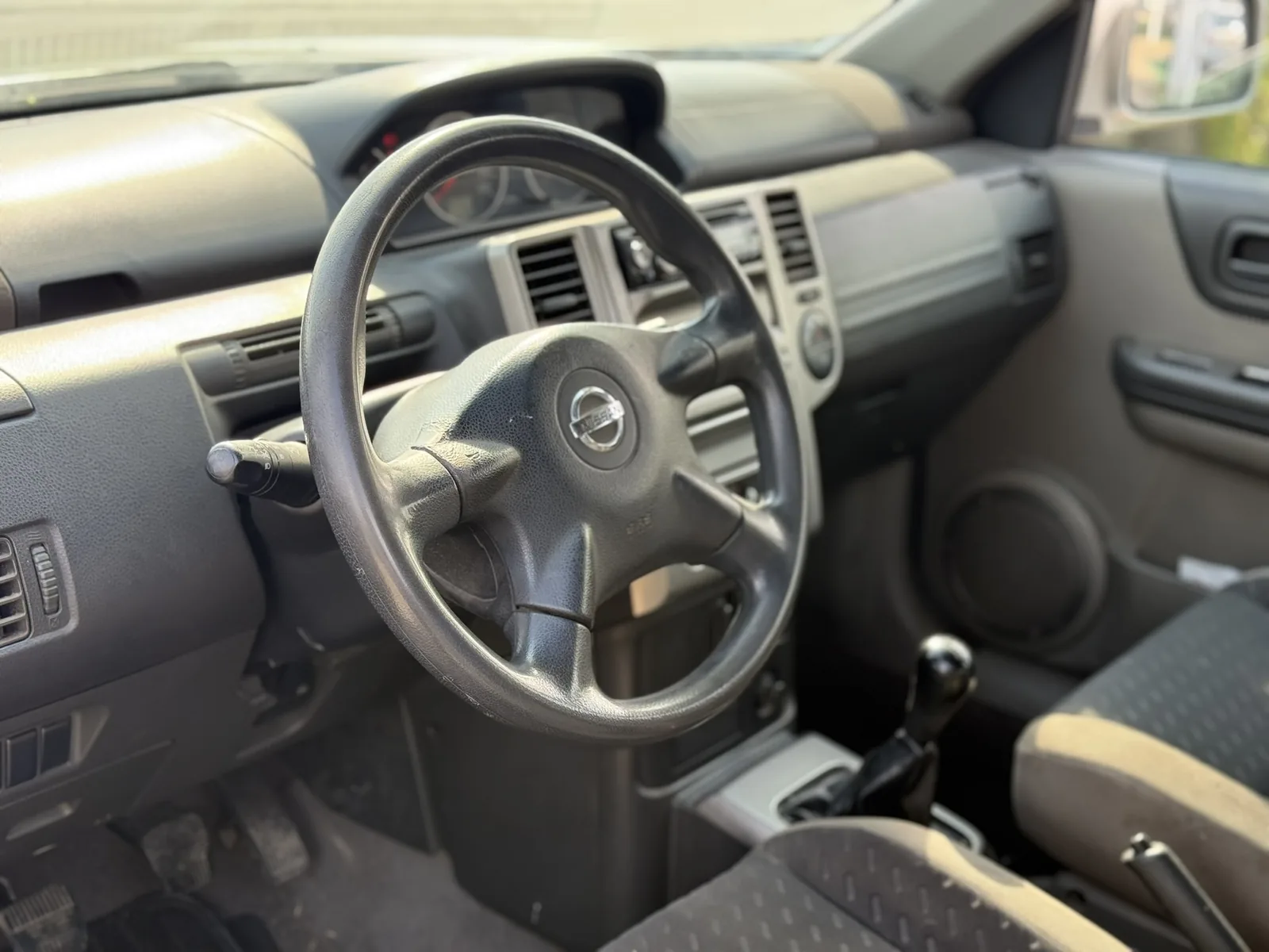 nissan xtrail foto 11