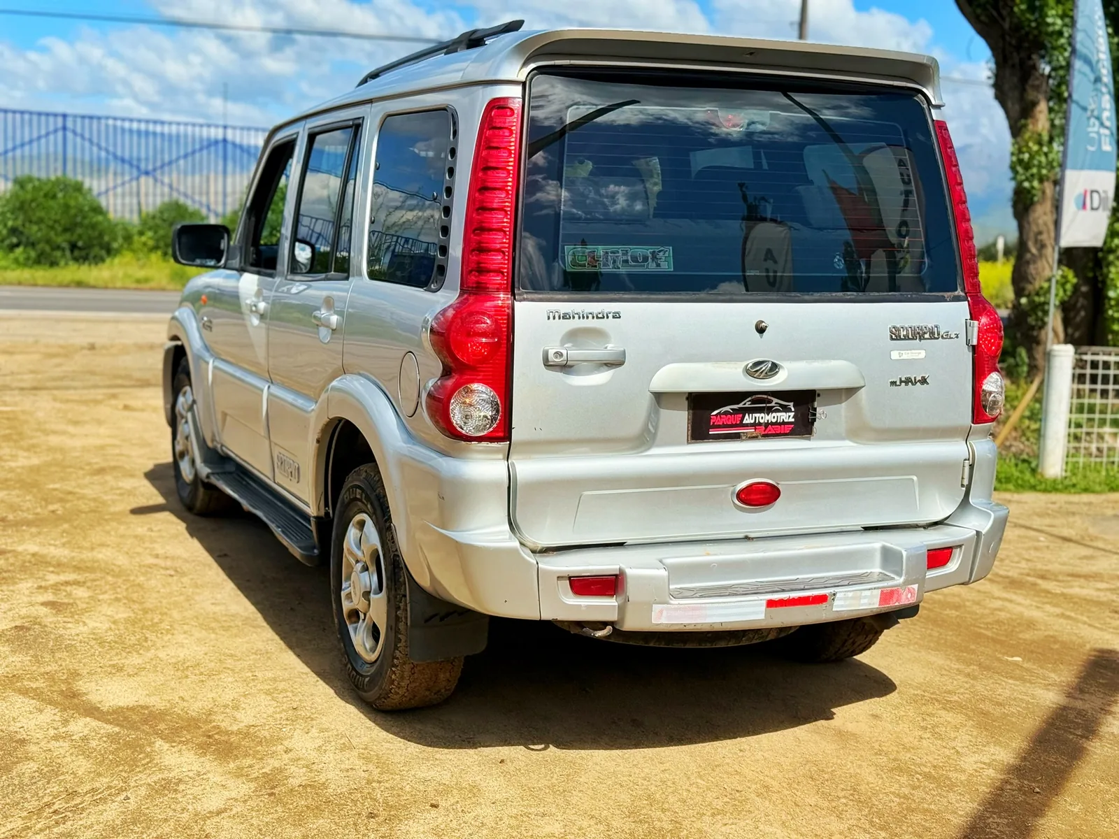 mahindra scorpio foto 5