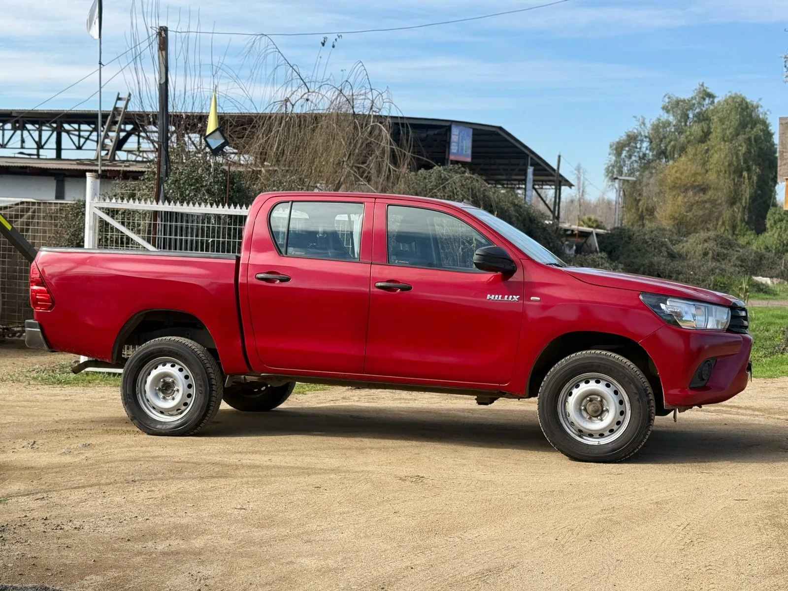 Toyota Hilux Dx 4x4 foto 5