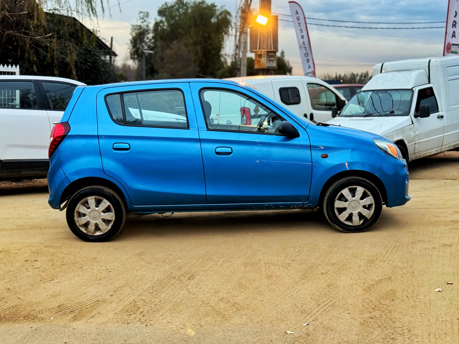 suzuki alto foto 4