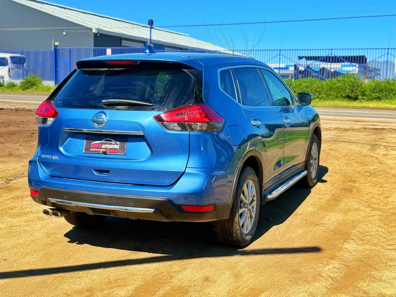 nissan xtrail foto 5