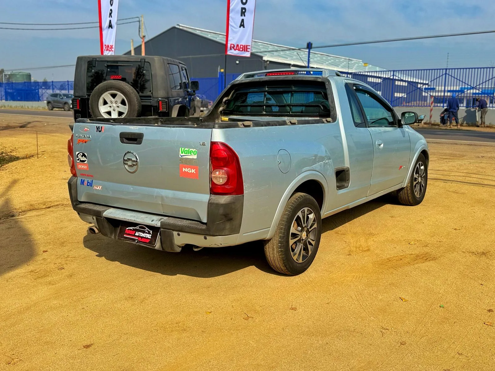 Chevrolet Montana foto 3