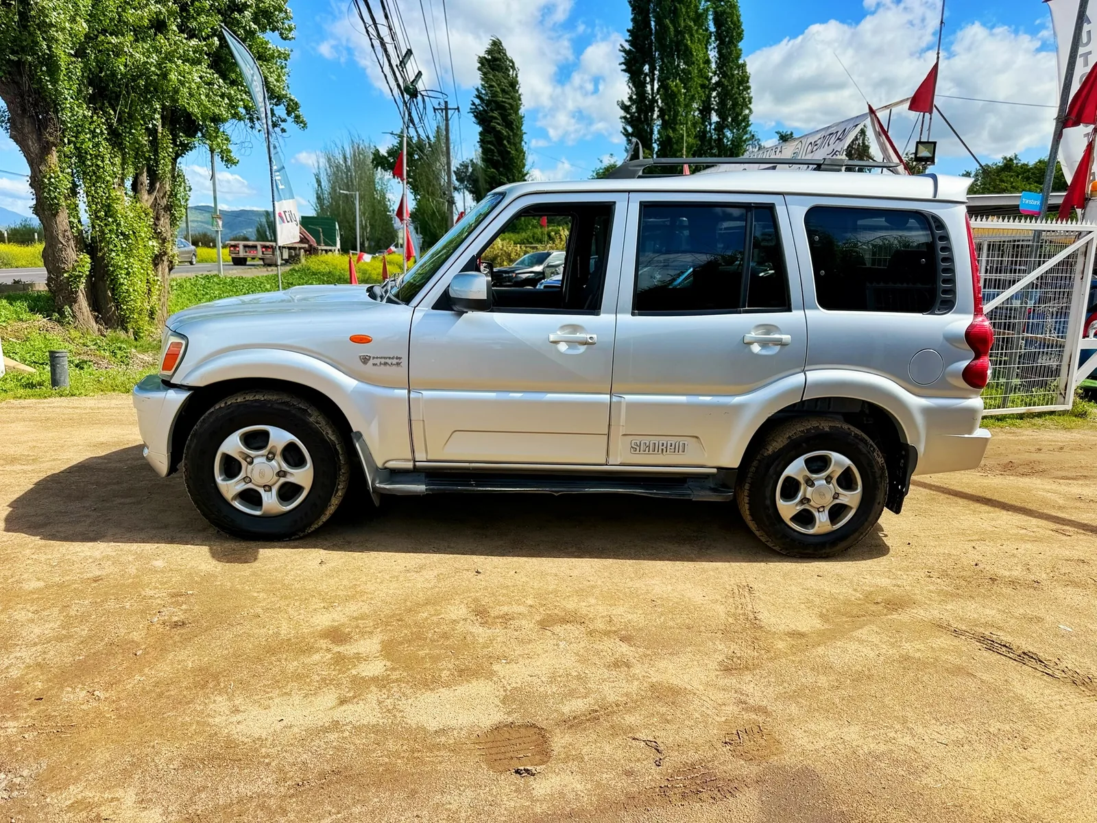 mahindra scorpio foto 4