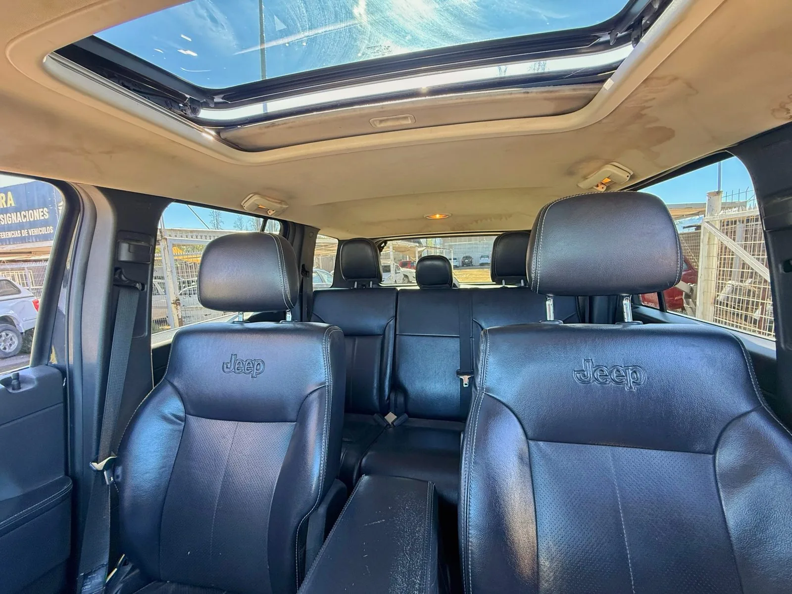 Jeep Cherokee Liberty foto 9