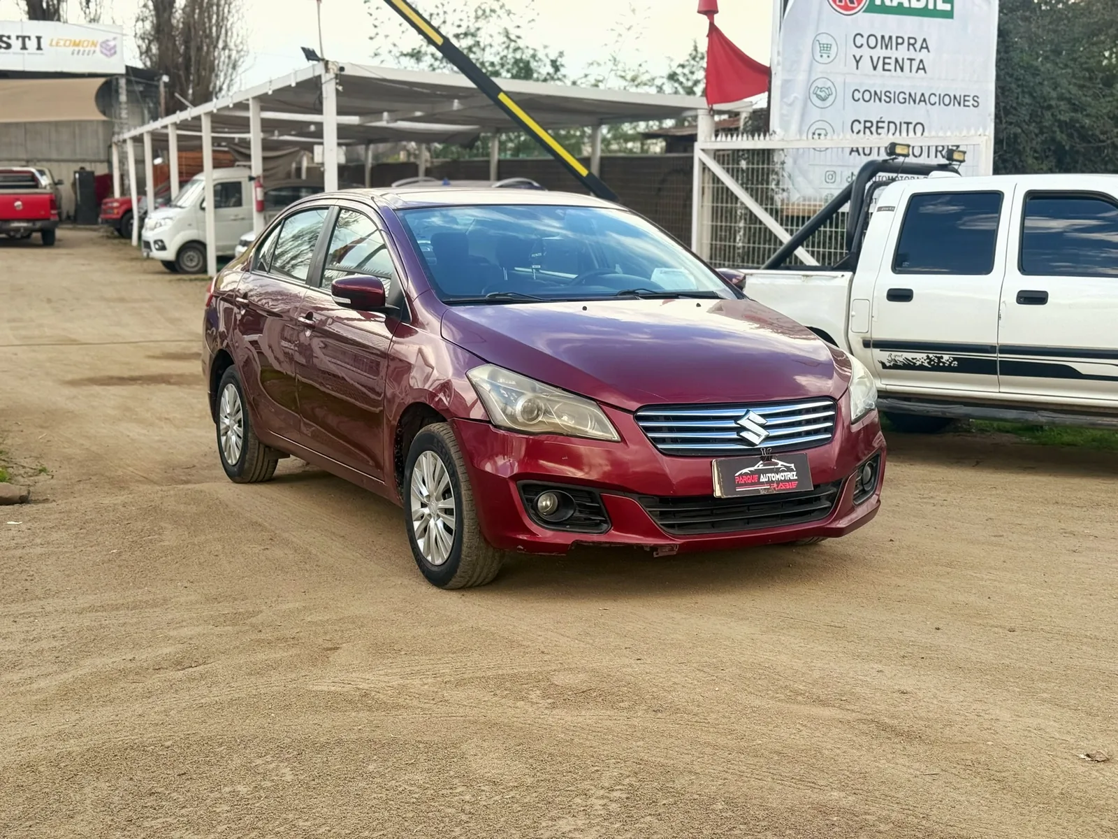 suzuki ciaz foto 4