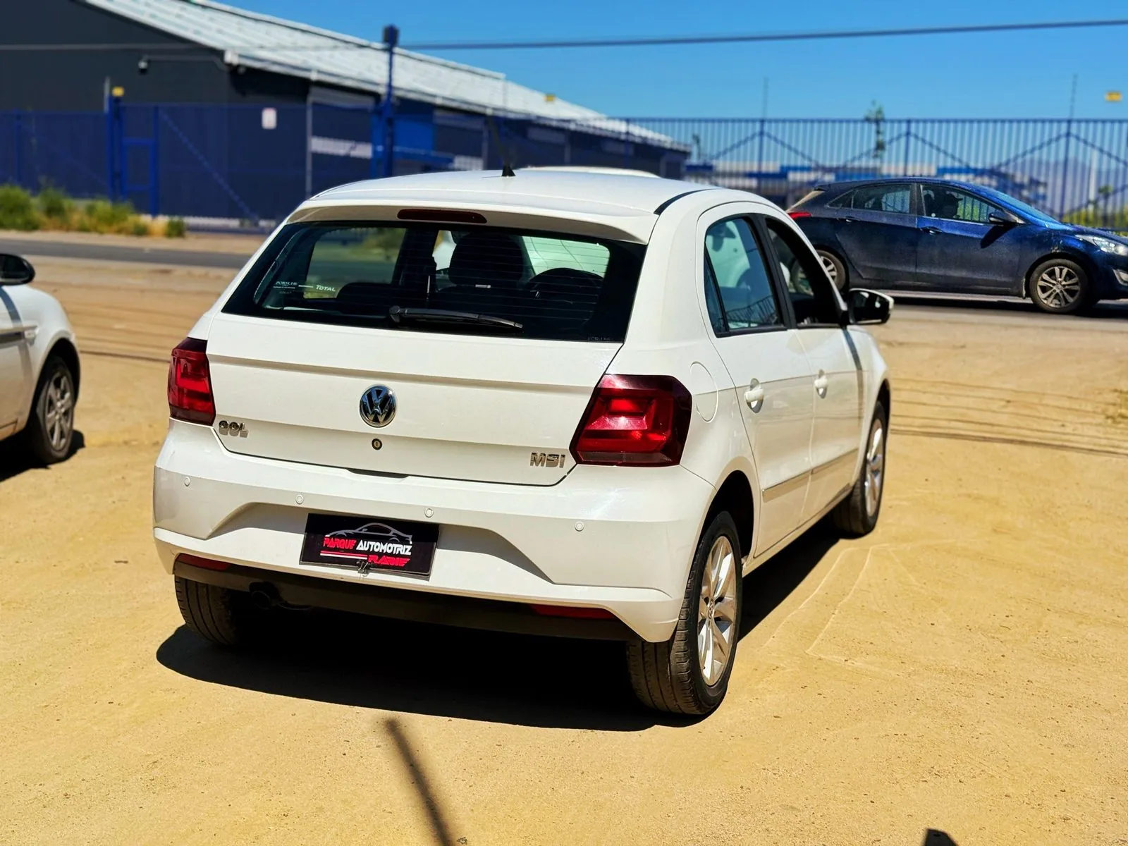 Volkswagen Gol foto 3