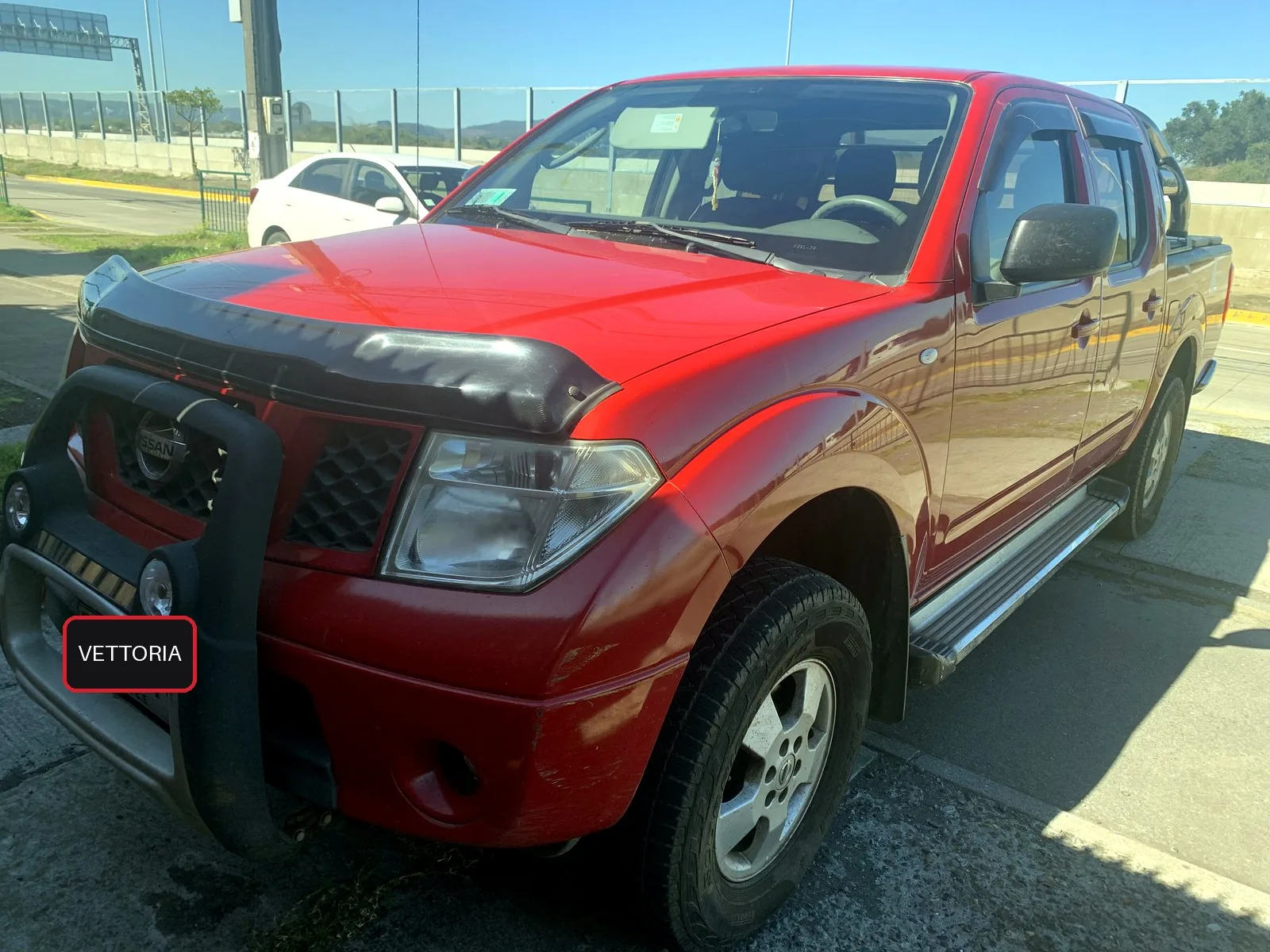 Nissan Navara DCab SE 4x4 2.5 foto 3