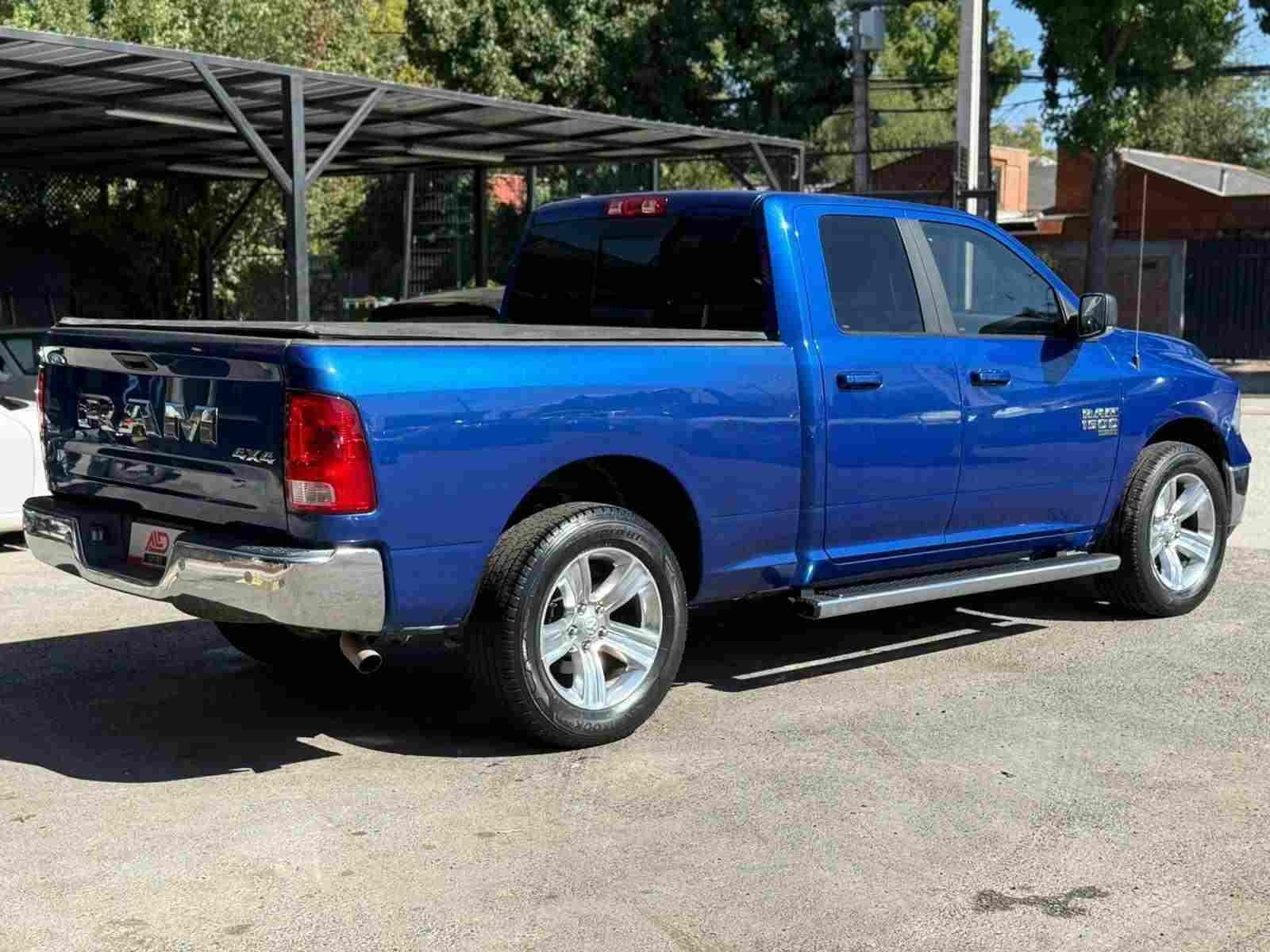 RAM 1500 SLT 3.6 4X4 foto 4