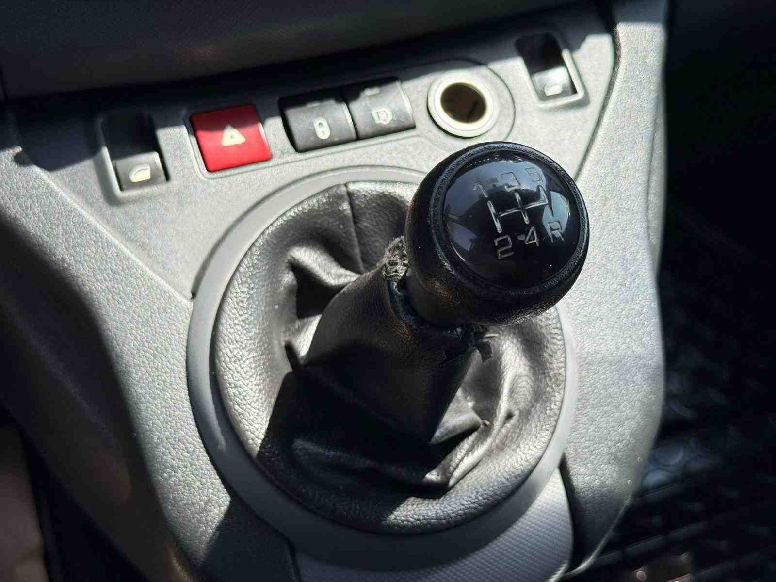 PEUGEOT PARTNER HDI 1.6 MT foto 13