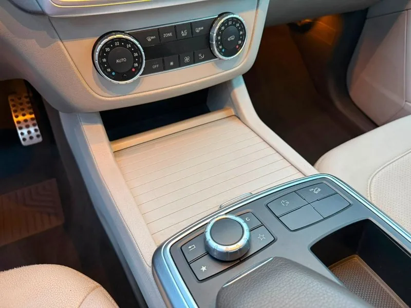 Mercedes-Benz ML 250 4 MATIC 2.2 DIESEL foto 15