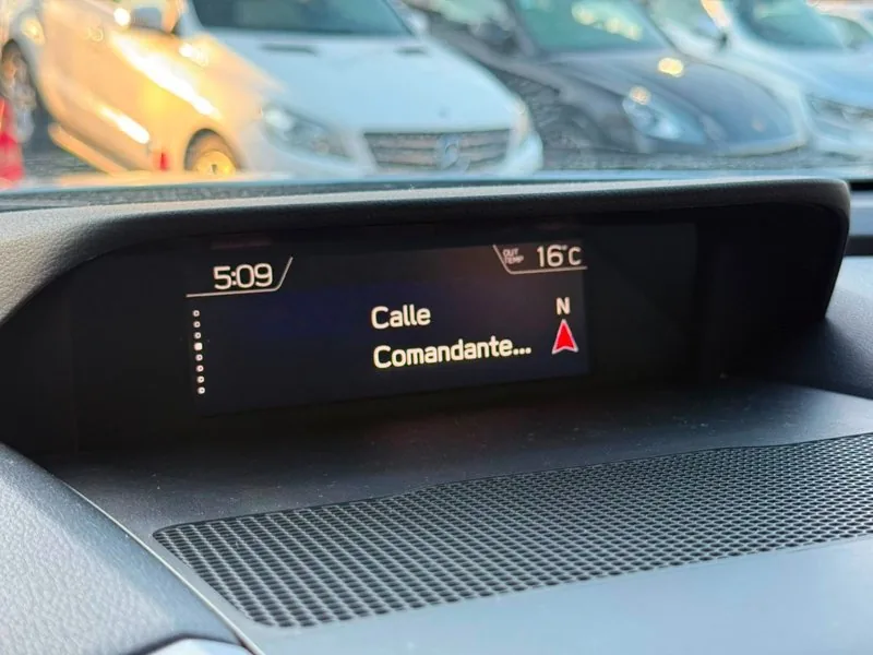 Subaru Evoltis foto 11