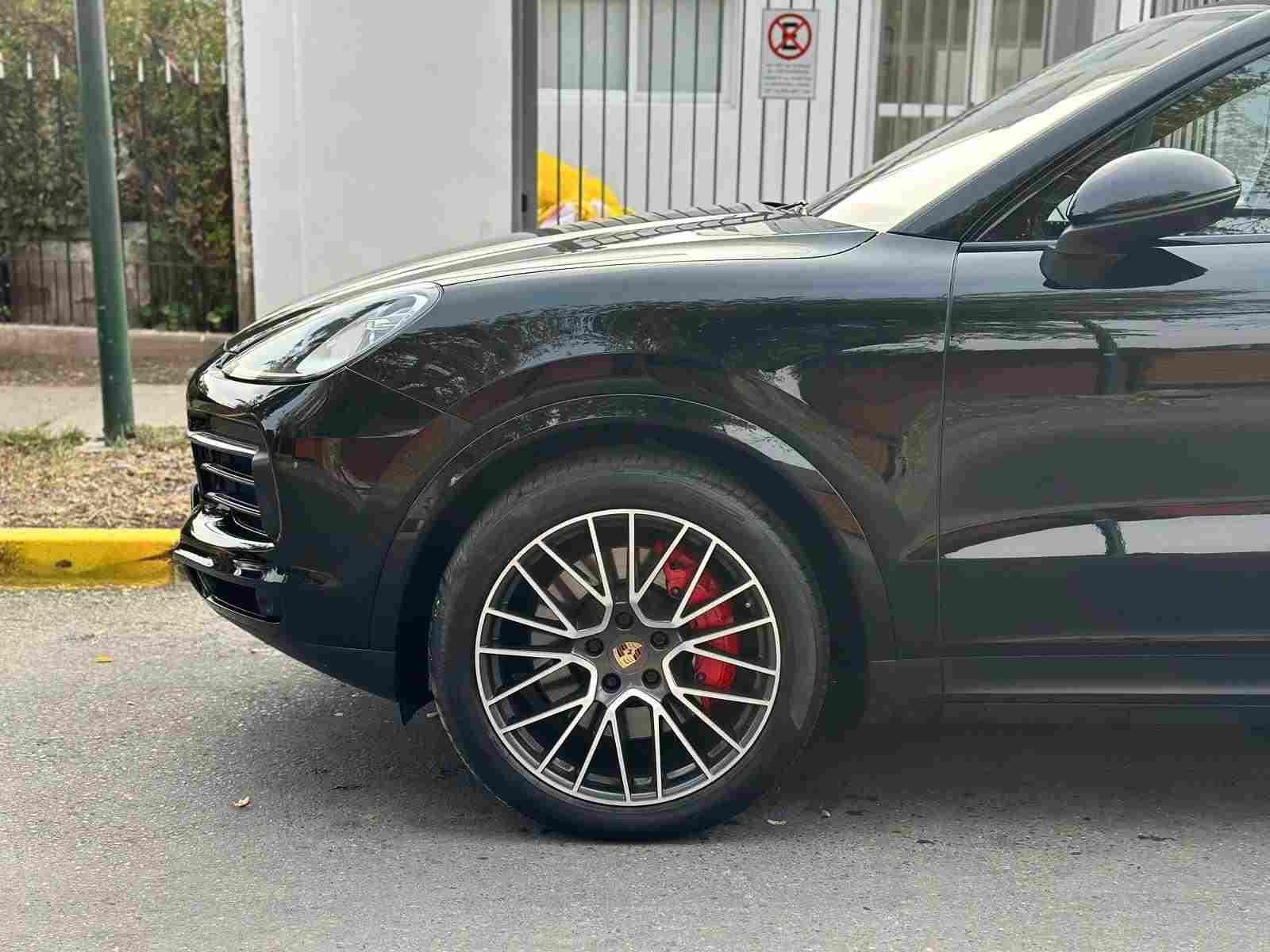 PORSCHE CAYENNE COUPE S 2.9 foto 6