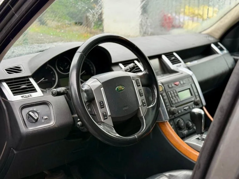 Land Rover RANGE ROVER SPORT V8 DIESEL 3.6 foto 8