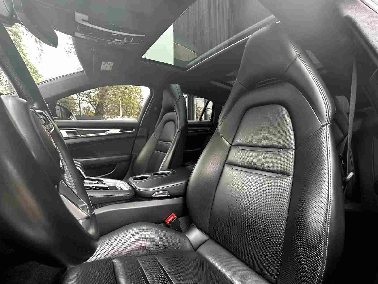 Porsche Panamera foto 19