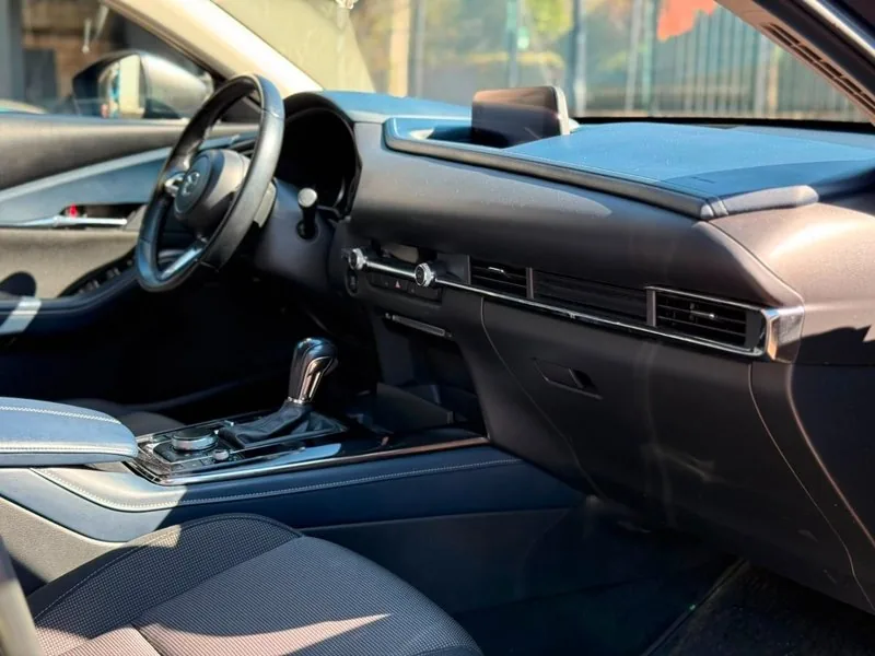 Mazda CX-30 V 2.0 SKYACTIV AT foto 16