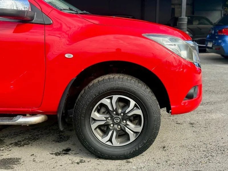 Mazda BT-50 SDX 2.2 MT 4X2 CON IVA foto 7