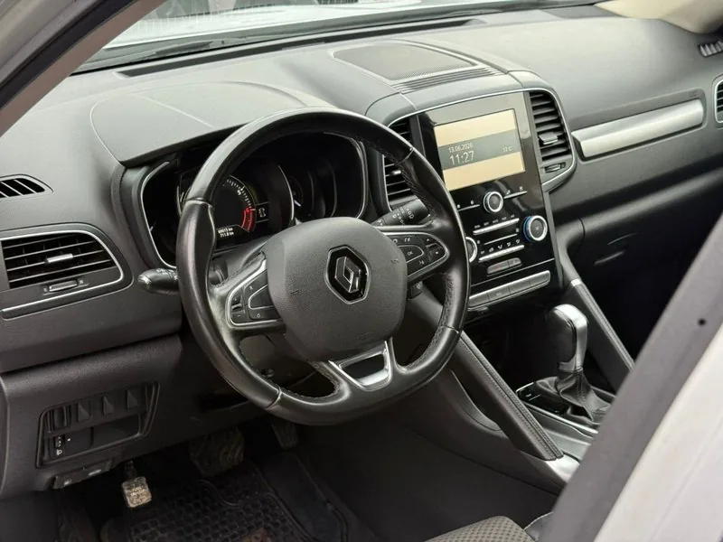 Renault KOLEOS DYNAMIQUE CVT 2.5 foto 8