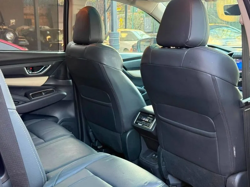 Subaru Evoltis foto 20