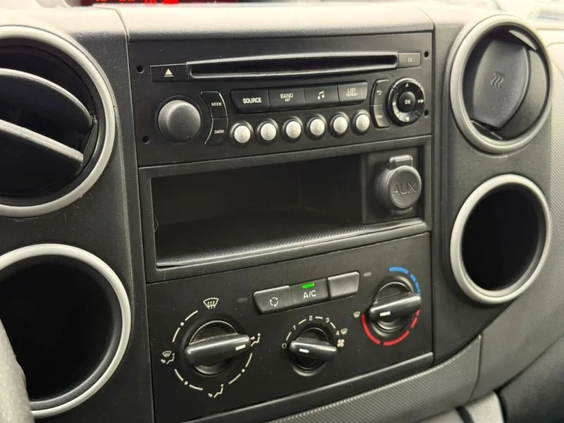 Citroën BERLINGO HDI DIESEL FULL AC foto 13