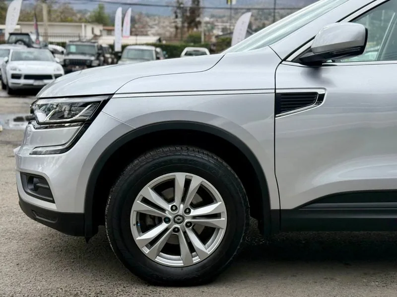 Renault KOLEOS DYNAMIQUE CVT 2.5 foto 7