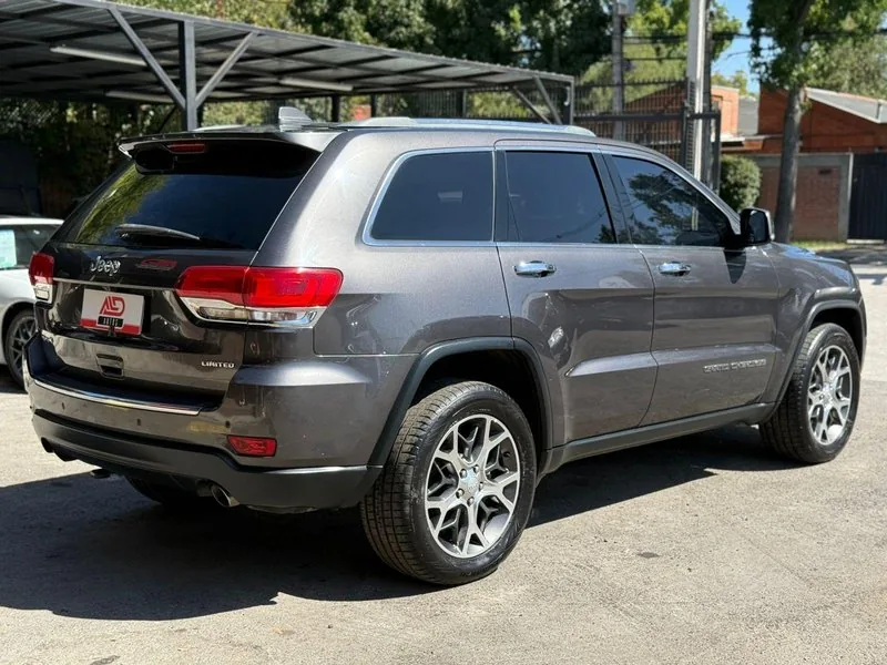 Jeep GRAND CHEROKEE LIMITED 3.6 4X4 foto 4