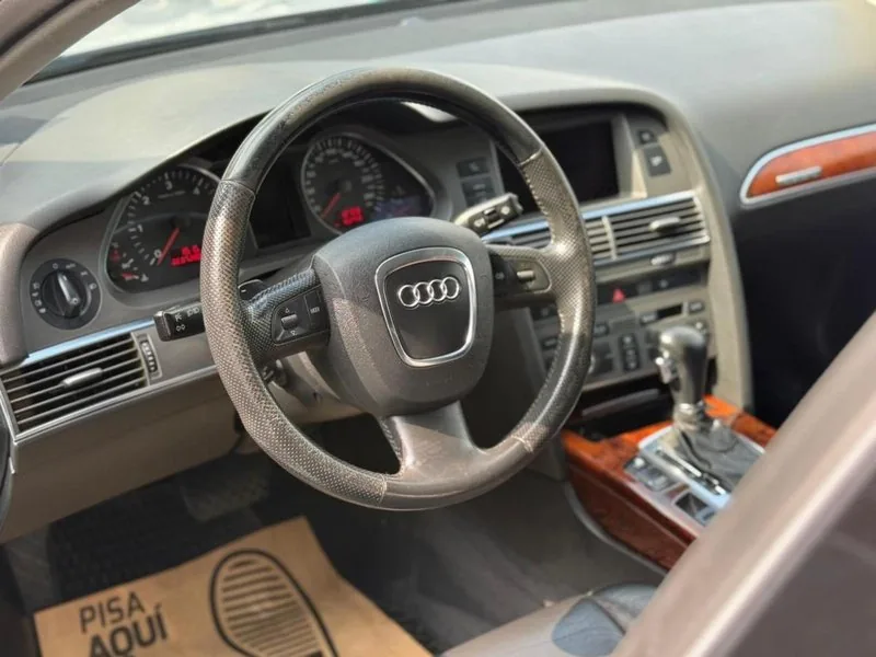 Audi A6 3.0 TDI QUATTRO foto 8
