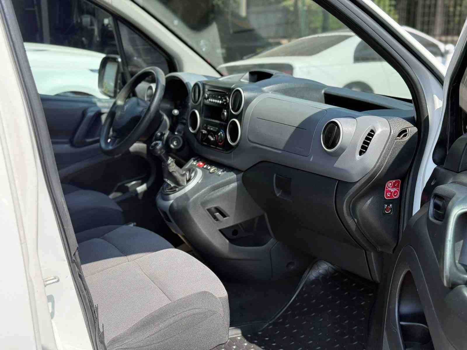 PEUGEOT PARTNER HDI 1.6 MT foto 12
