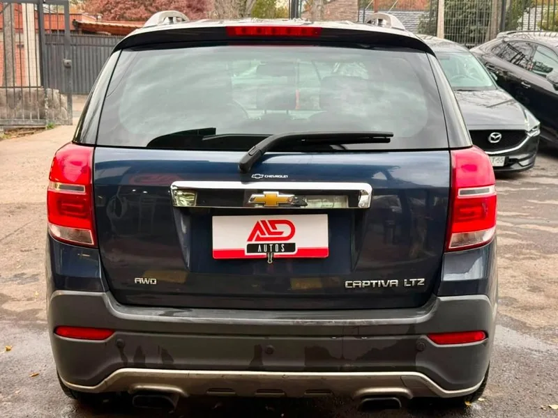Chevrolet CAPTIVA LTZ DIESEL AWD AT foto 5