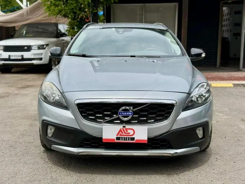 Volvo V40 CROSS COUNTRY T4 foto 2