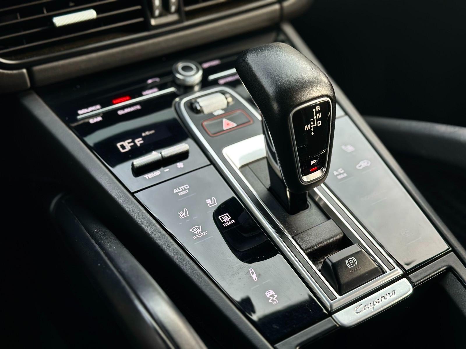 PORSCHE CAYENNE COUPE S 2.9 foto 17