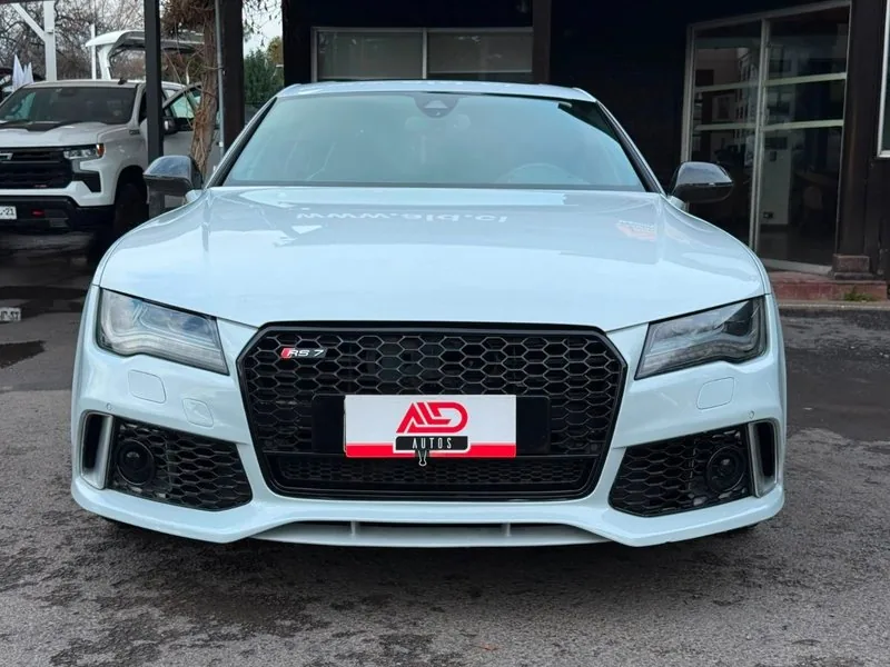 Audi RS7 4.0 BITURBO QUATTRO foto 2