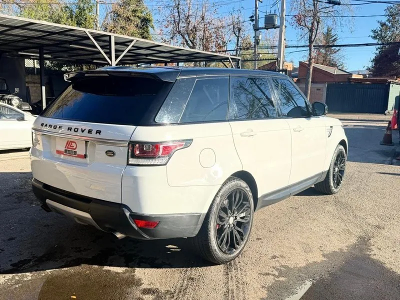 Land Rover RANGE ROVER SPORT HSE 3.0 foto 4