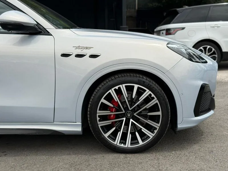 Maserati GRECALE TROFEO AWD 3.0 foto 7