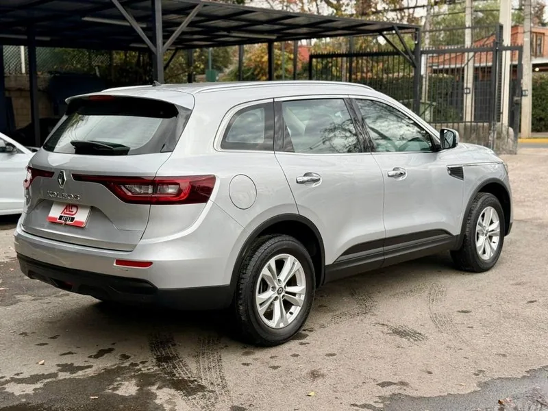 Renault KOLEOS DYNAMIQUE CVT 2.5 foto 4