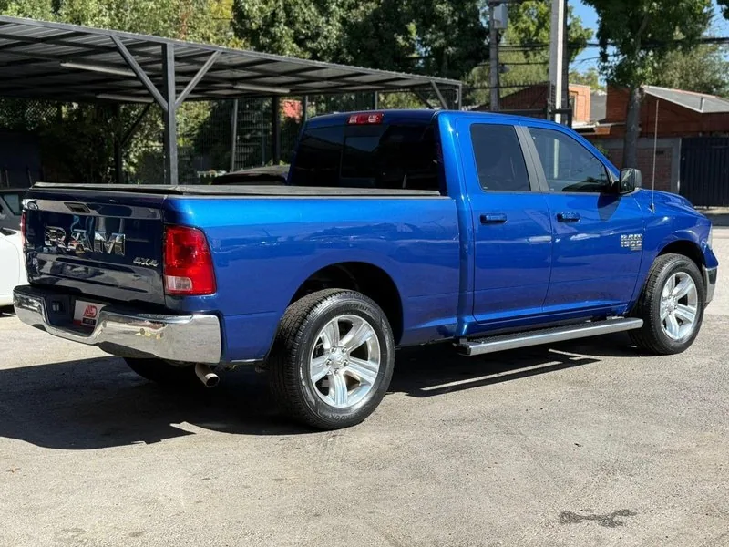 Ram 1500 SLT 3.6 4X4 foto 7