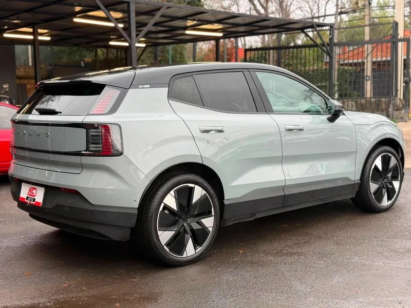 Volvo EX30 E60 ULTRA AT foto 4