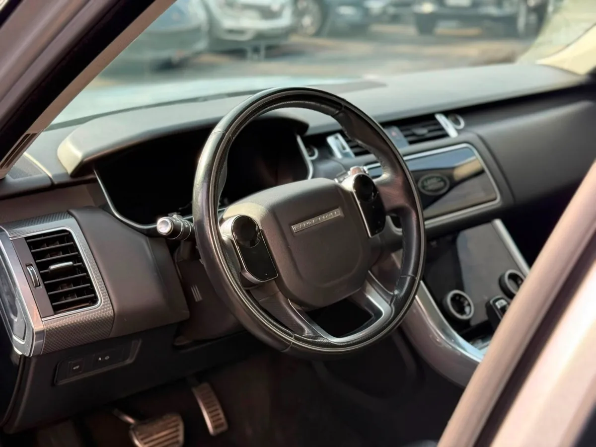 Range Rover Sport foto 8