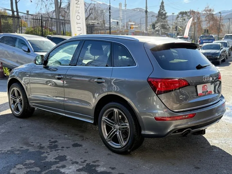 Audi Q5 3.0T S LINE QUATTRO foto 5