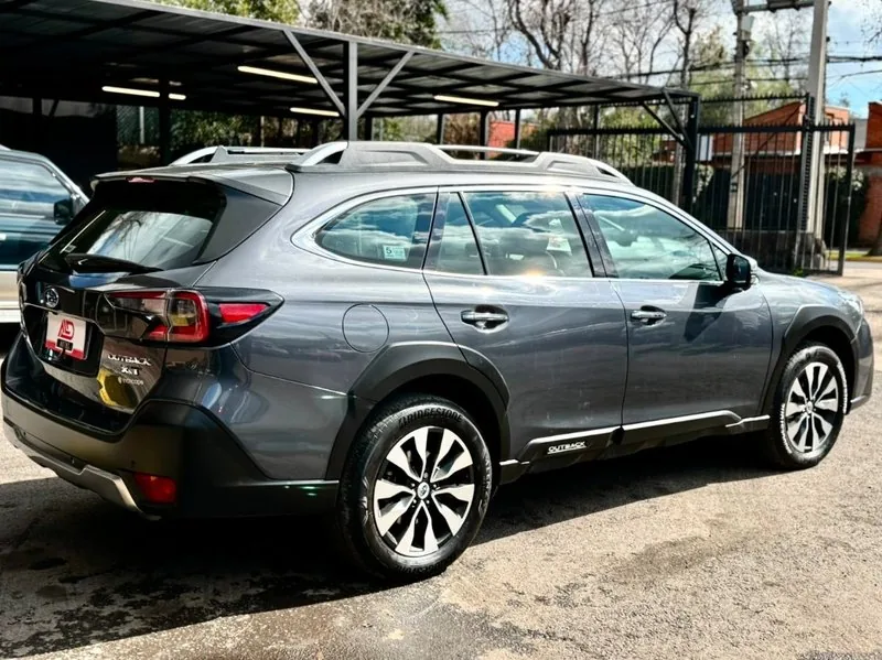 Subaru OUTBACK XT 2.4 AWD foto 4