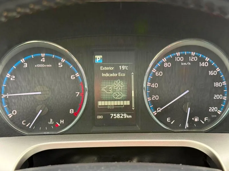 Toyota RAV 4 2.5 AT 4X4 foto 11